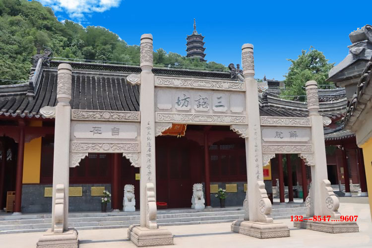 村庄石牌坊牌楼的区别雕刻形状与石材价格