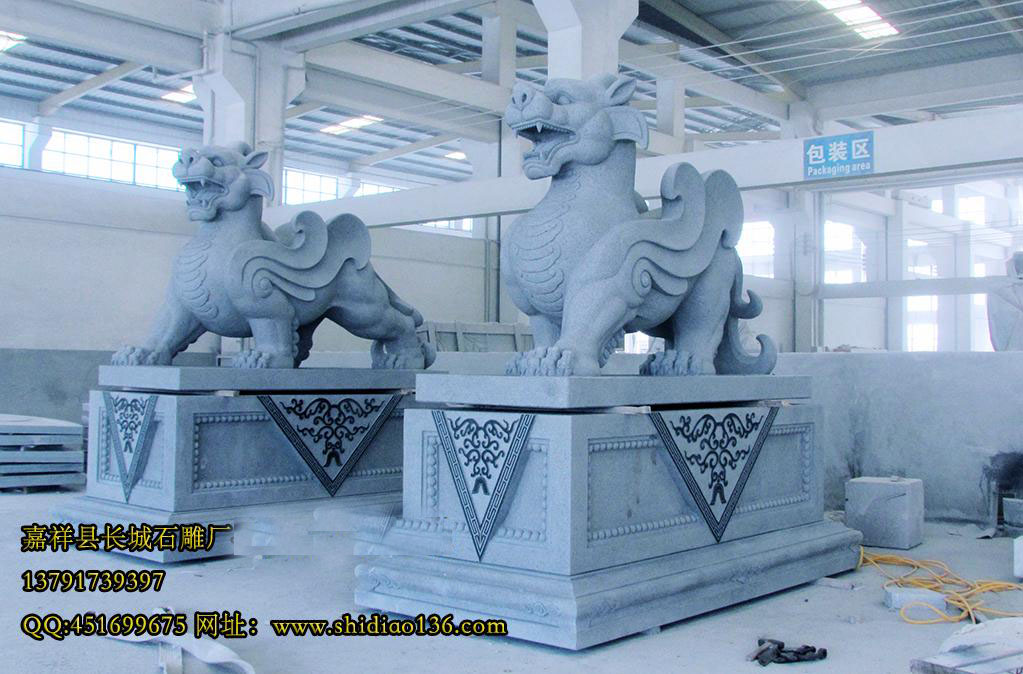 开光的石雕貔貅雕刻的要精美传神，保佑结缘的每一位朋友家运兴隆!事事如意！财源广进!